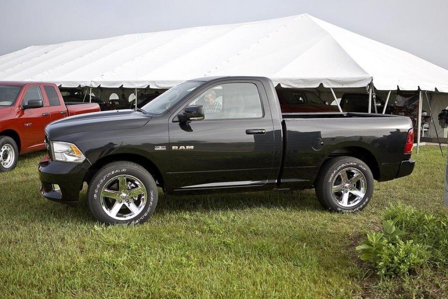  Dodge Ram 1500 RT 2009 года  (фото 7 из 30)